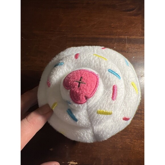 Zippy Paws Zippy Blueberry Cupcake Dog Toy - Picture 2 of 3